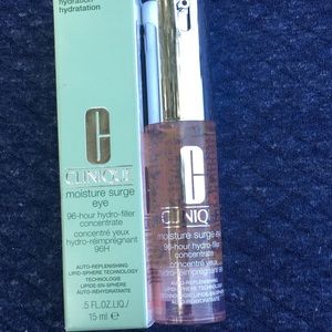 Clinique Makeup - Moisture Surge Eye™96-Hour Hydro-Fille Concentrate Clinique Makeup - Moisture Surge Eye™96-Hour Hydro-Fille Concentrate
